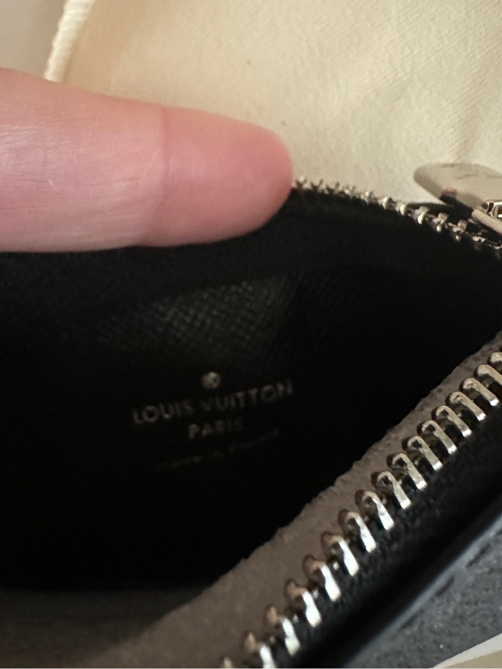 Key Pouch Wallet - Picture 2 of 3